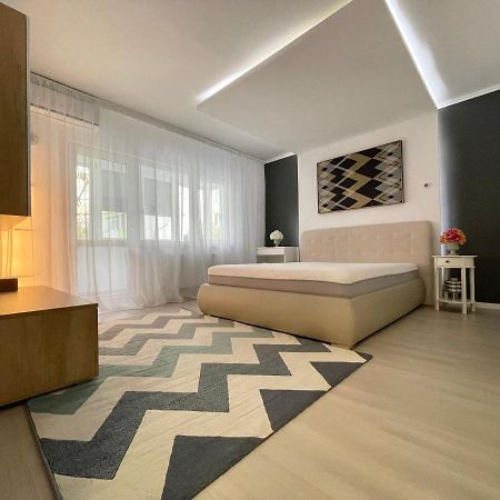 Start Apartments 2 บูคาเรสต์ ภายนอก รูปภาพ